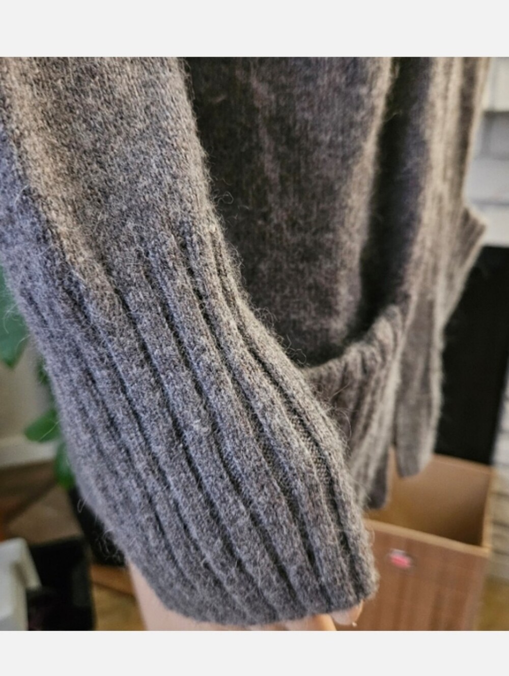 Aritzia Talula Charcoal Gray Open Front Cardigan Long Line Angora Cashmere Blend - Picture 5 of 13